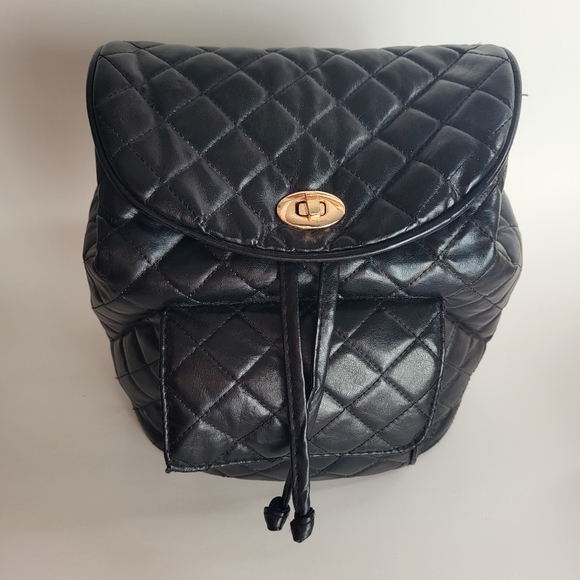 Ariana Grande Backpack - Picture 2 of 4